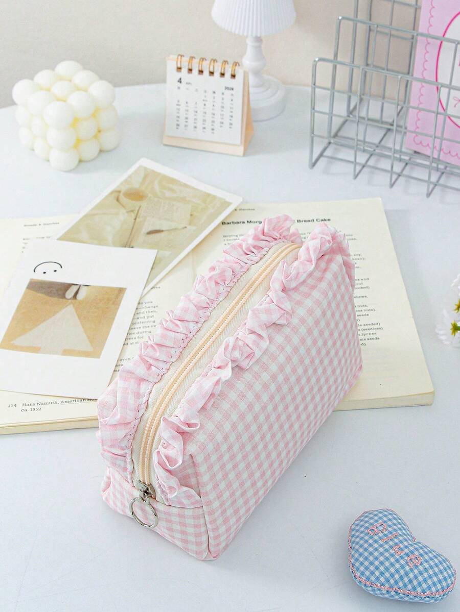 Ruffled Plaid Travel Makeup Pouch — gallery image 8