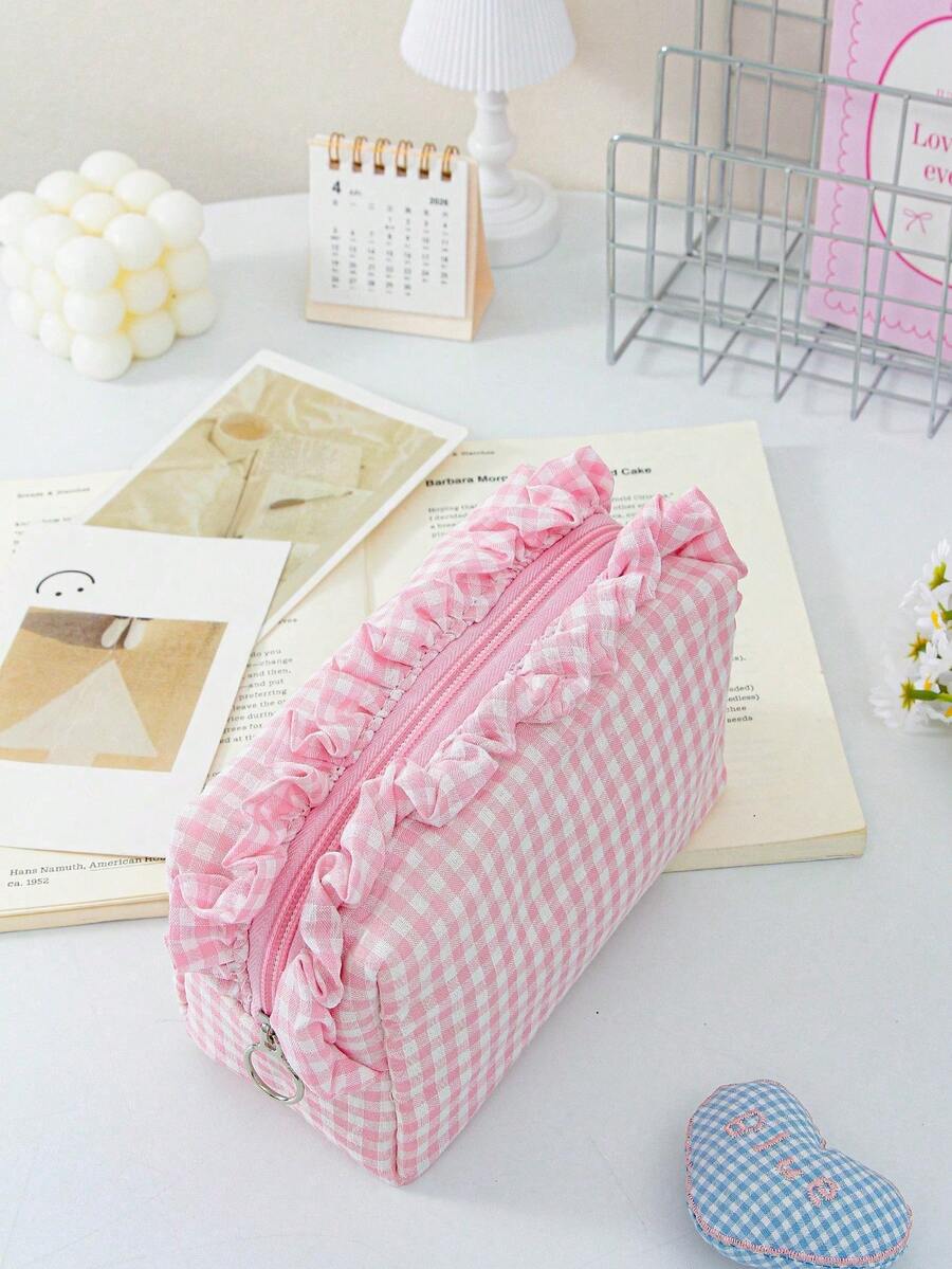 Ruffled Plaid Travel Makeup Pouch — gallery image 11