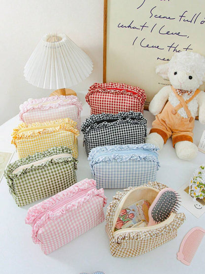 Ruffled Plaid Travel Makeup Pouch — gallery image 1