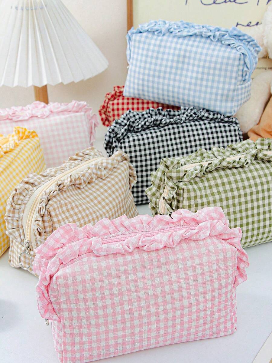 Ruffled Plaid Travel Makeup Pouch — gallery image 5